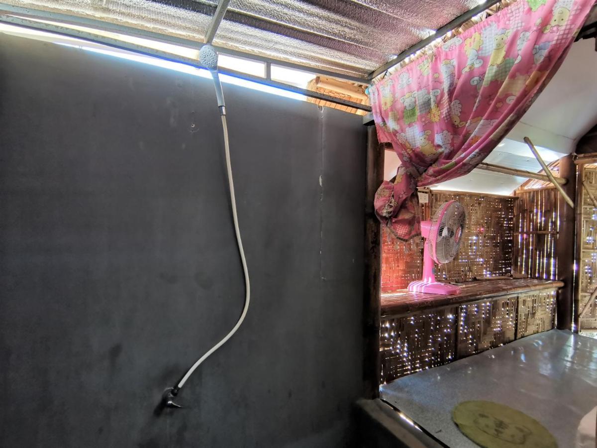 Phuhaya Bamboo Bungalows Ko Lanta Buitenkant foto